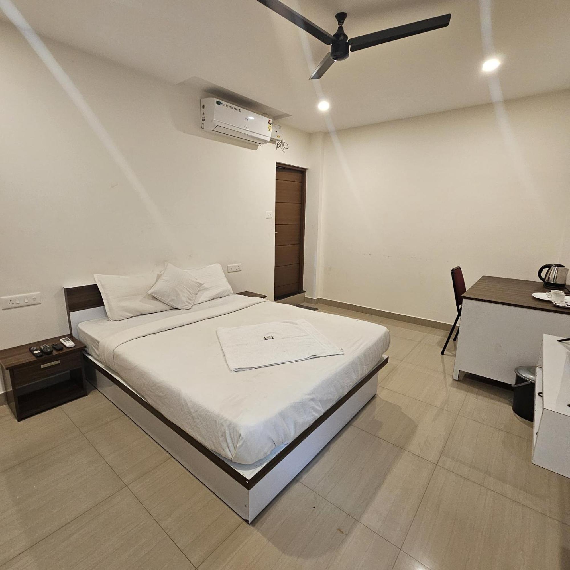Heres Haut Residency Kochi Ngoại thất bức ảnh