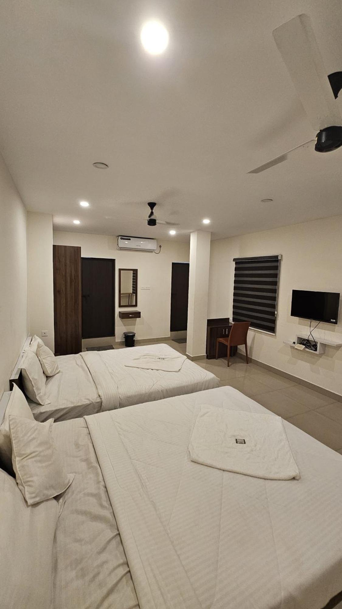 Heres Haut Residency Kochi Ngoại thất bức ảnh