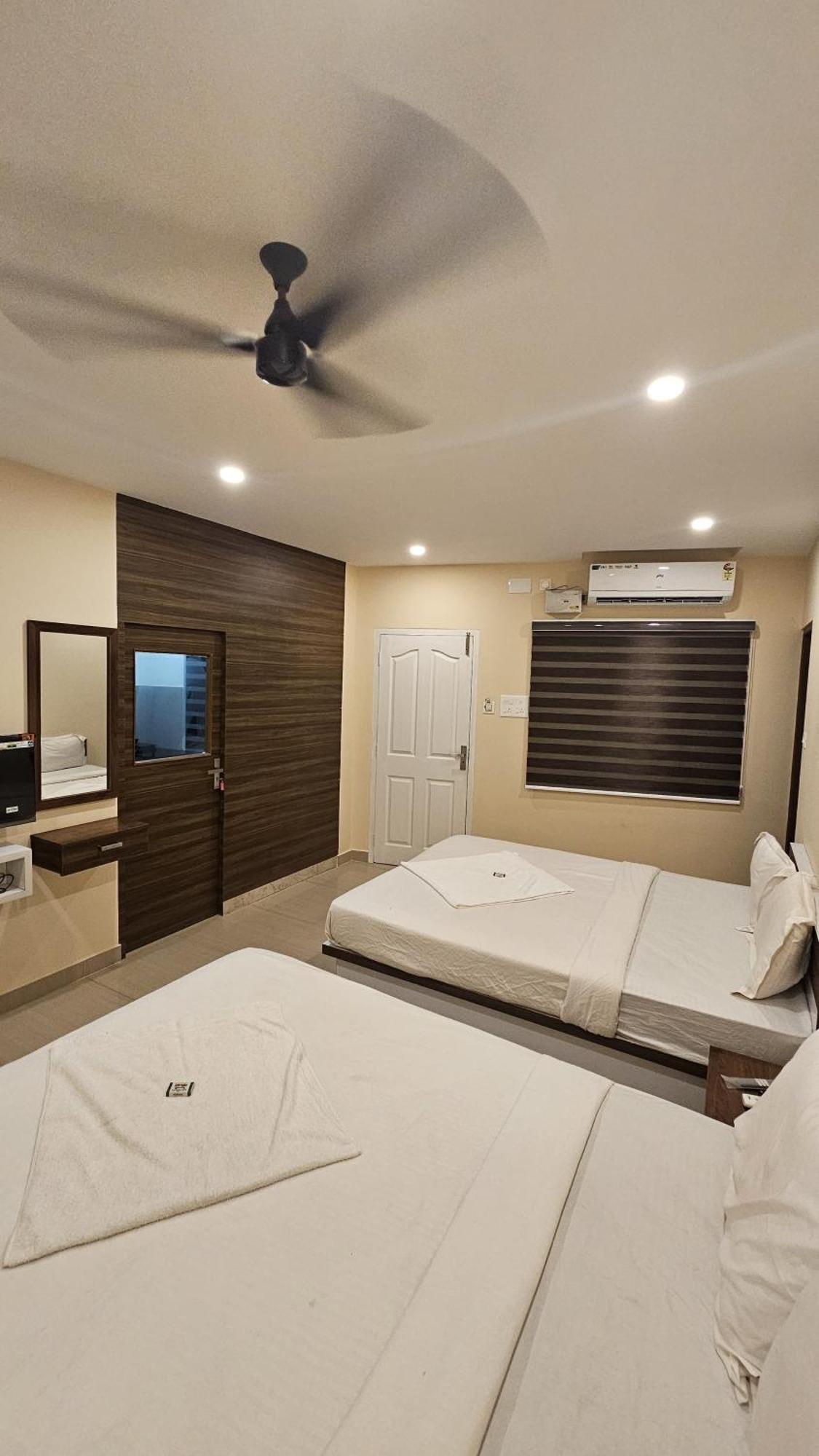 Heres Haut Residency Kochi Ngoại thất bức ảnh